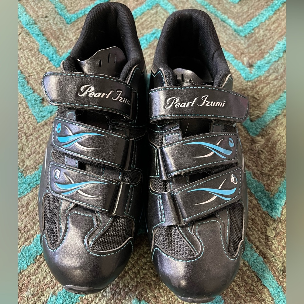 Pearl Izumi spin shoes